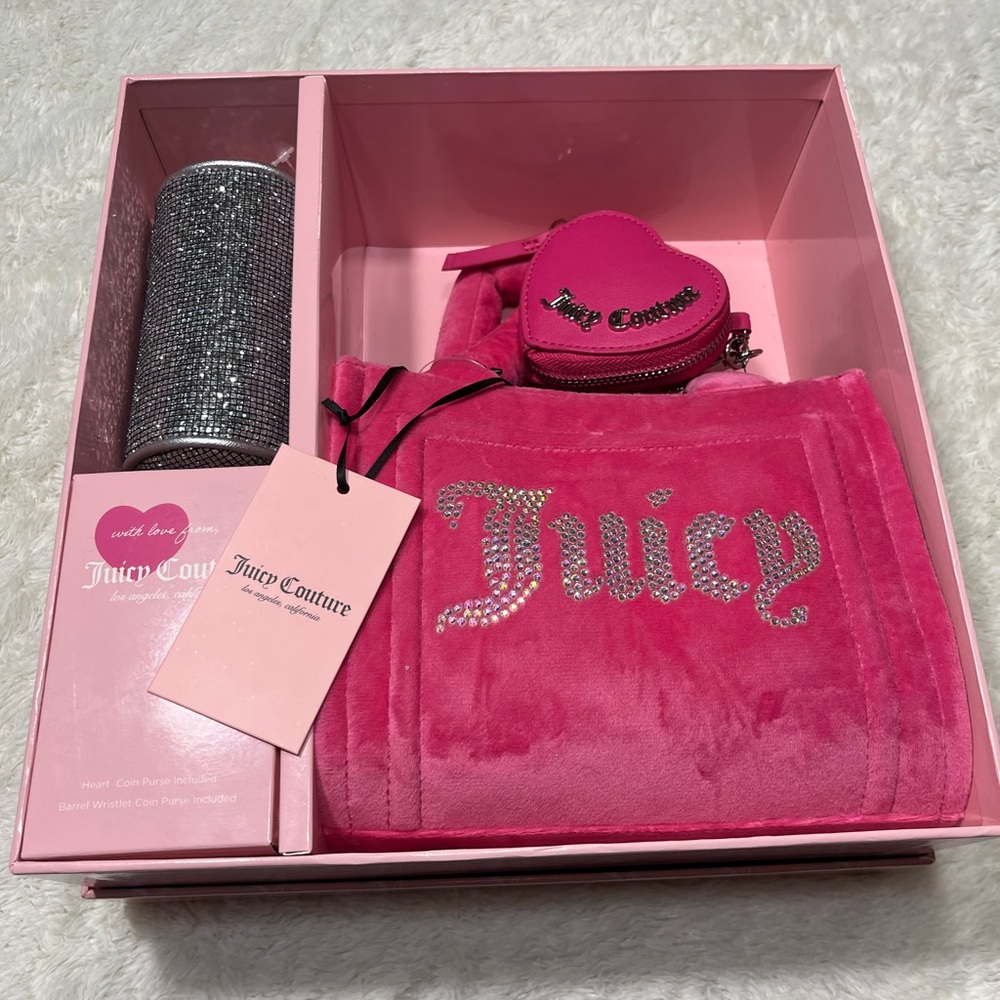 NWT Juicy Couture Big Spender 3 Piece Set